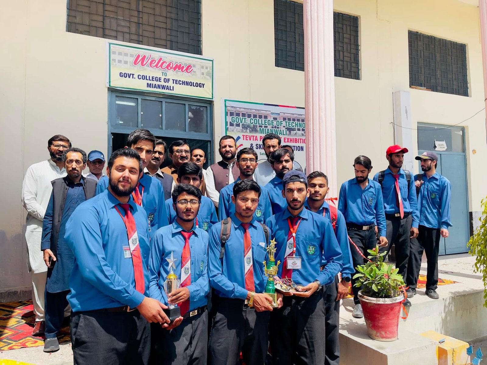 whatsapp image 2025 08 02 at 13.07.01 24a48f80